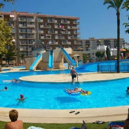 Minerva, One Bedroom Family Apartment, Great Location, Pool With Water Slides, Sleeps 4 Benalmadena