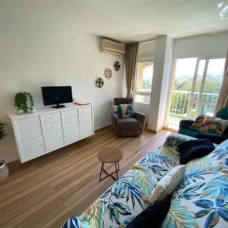 Minerva, One Bedroom Family Apartment, Great Location, Pool With Water Slides, Sleeps 4